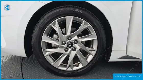 HYUNDAI GRANDEUR CALLIGRAPHY