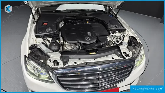MERCEDES E-CLASS E220D 4MATIC EXCLUSIVE