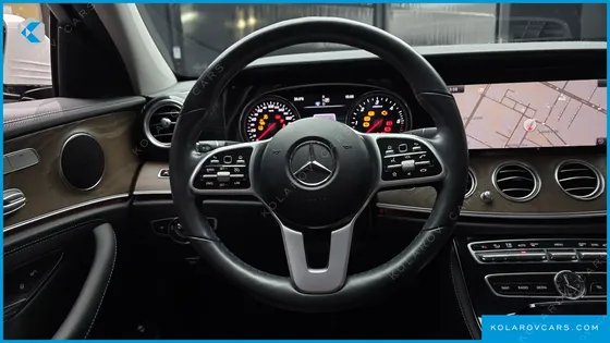 MERCEDES E-CLASS E220D 4MATIC EXCLUSIVE