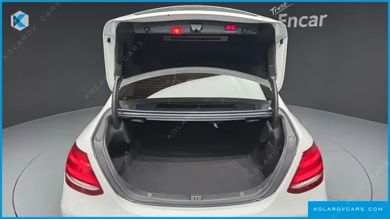 MERCEDES E-CLASS E220D 4MATIC EXCLUSIVE