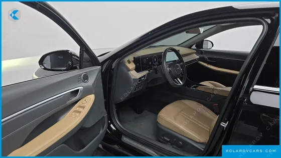 HYUNDAI SONATA 1.6 TURBO
