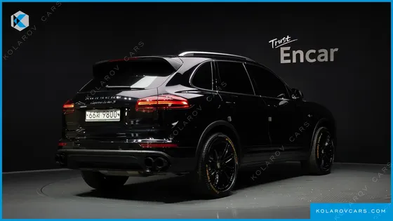 PORSCHE CAYENNE 4.8 TURBO