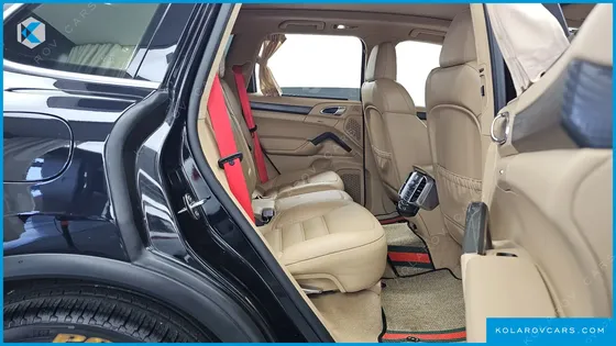 PORSCHE CAYENNE 4.8 TURBO