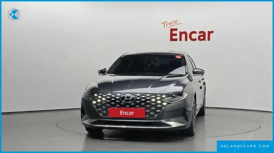 HYUNDAI GRANDEUR LE BLANC