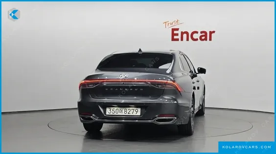 HYUNDAI GRANDEUR LE BLANC