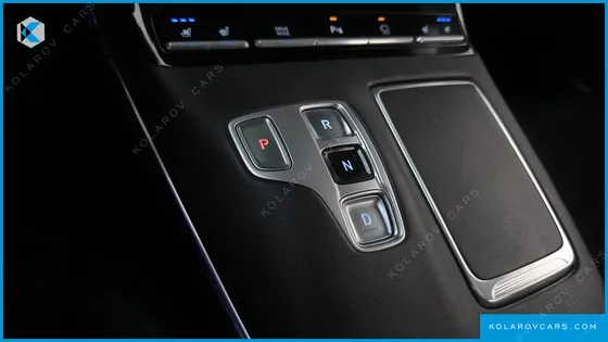 HYUNDAI GRANDEUR LE BLANC