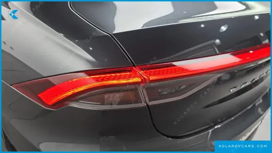HYUNDAI GRANDEUR LE BLANC