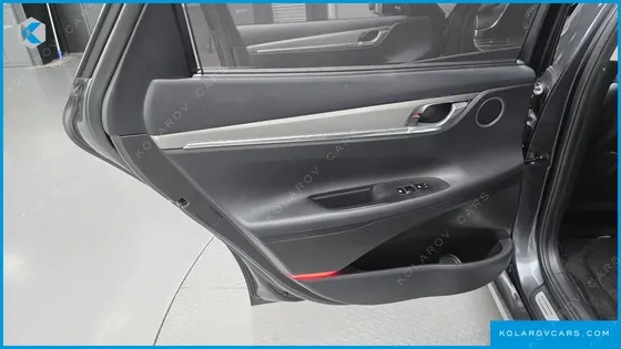 HYUNDAI GRANDEUR LE BLANC