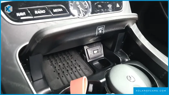 MERCEDES E-CLASS E250 AVANTGARDE