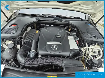 MERCEDES E-CLASS E300 4MATIC AVNATGARDE