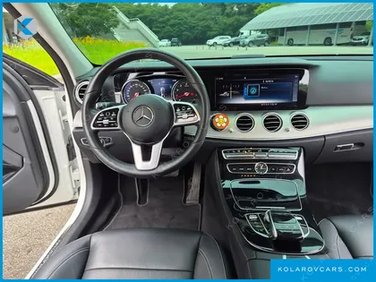 MERCEDES E-CLASS E300 4MATIC AVNATGARDE