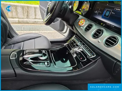 MERCEDES E-CLASS E300 4MATIC AVNATGARDE