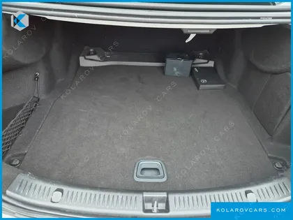 MERCEDES E-CLASS E300 4MATIC AVNATGARDE