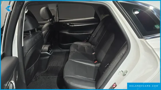 HYUNDAI GRANDEUR LE BLANC