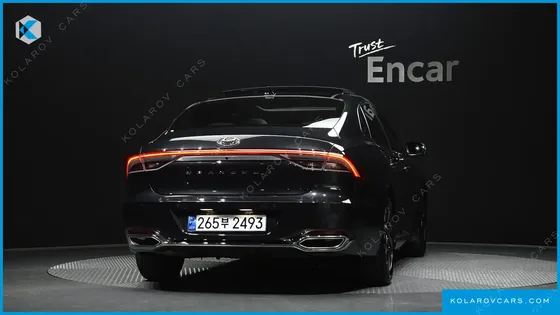 HYUNDAI GRANDEUR LE BLANC