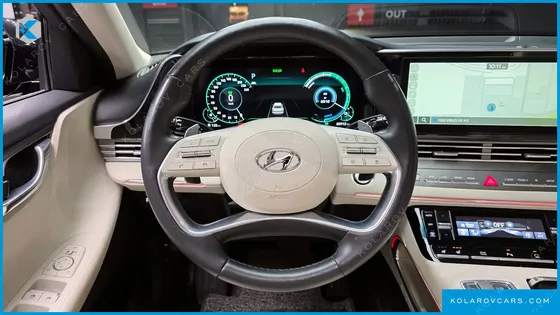 HYUNDAI GRANDEUR LE BLANC