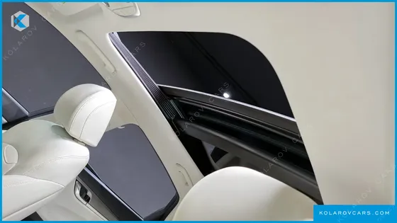 HYUNDAI GRANDEUR LE BLANC