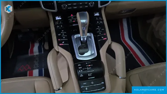 PORSCHE CAYENNE 3.0 DIESEL PLATIUM EDITION