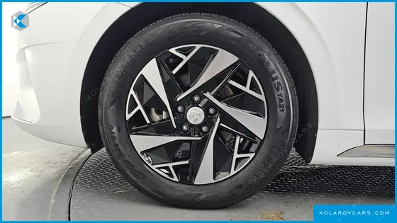 HYUNDAI GRANDEUR LE BLANC