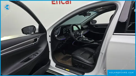 HYUNDAI GRANDEUR LE BLANC