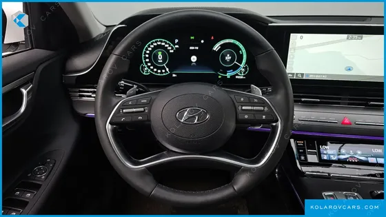 HYUNDAI GRANDEUR LE BLANC
