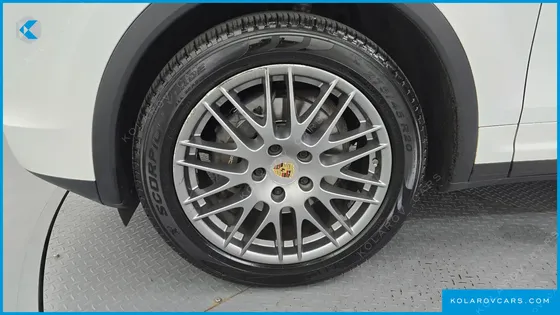 PORSCHE CAYENNE 3.6