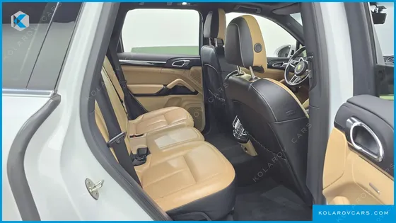 PORSCHE CAYENNE 3.6