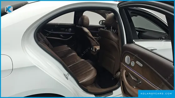 MERCEDES E-CLASS E300 4MATIC EXCLUSIVE
