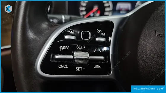 MERCEDES E-CLASS E300 4MATIC EXCLUSIVE