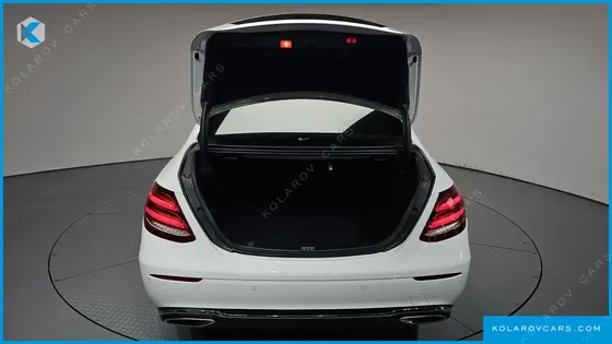 MERCEDES E-CLASS E300 4MATIC EXCLUSIVE
