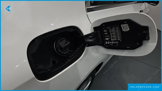 MERCEDES E-CLASS E300 4MATIC EXCLUSIVE