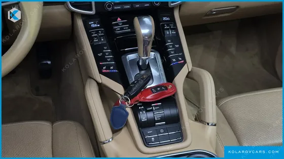 PORSCHE CAYENNE 3.6 PLATIUM EDITION