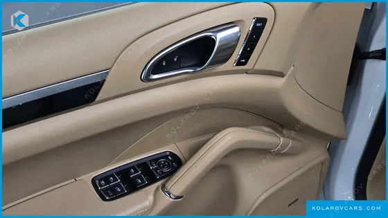 PORSCHE CAYENNE 3.6 PLATIUM EDITION