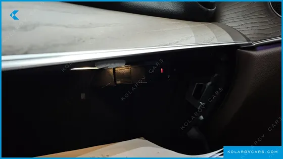 MERCEDES E-CLASS E250 EXCLUSIVE