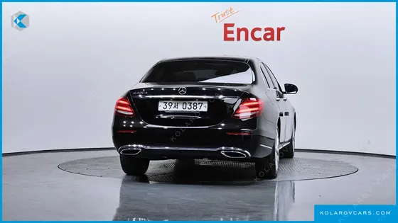 MERCEDES E-CLASS E220D EXCLUSIVE