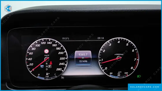 MERCEDES E-CLASS E300 4MATIC AVNATGARDE