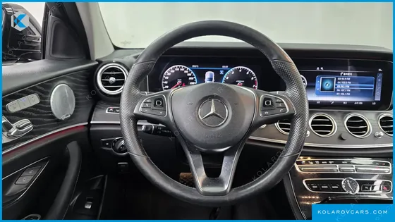 MERCEDES E-CLASS E300 4MATIC AVNATGARDE