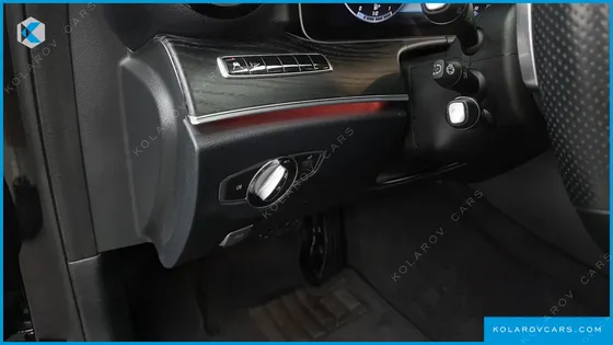 MERCEDES E-CLASS E300 4MATIC AVNATGARDE
