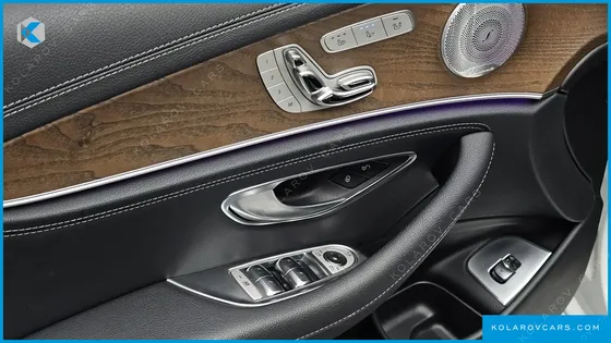 MERCEDES E-CLASS E300 EXCLUSIVE
