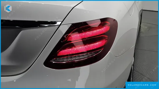 MERCEDES E-CLASS E300 EXCLUSIVE