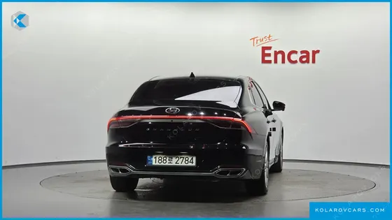 HYUNDAI GRANDEUR CALLIGRAPHY