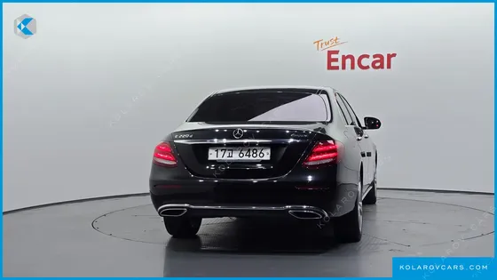 MERCEDES E-CLASS E220D 4MATIC AVANTGARDE