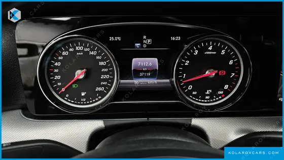MERCEDES E-CLASS E200 AVANTGARDE