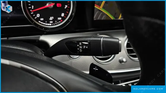 MERCEDES E-CLASS E200 AVANTGARDE