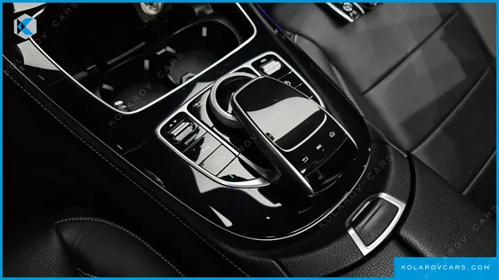 MERCEDES E-CLASS E200 AVANTGARDE