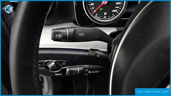 MERCEDES E-CLASS E200 AVANTGARDE