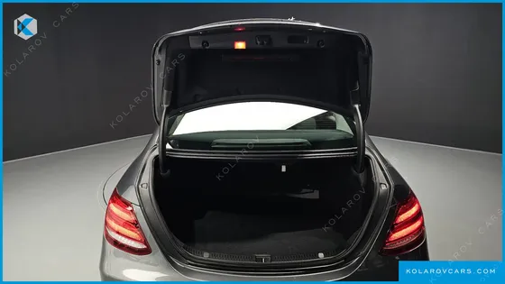 MERCEDES E-CLASS E200 AVANTGARDE
