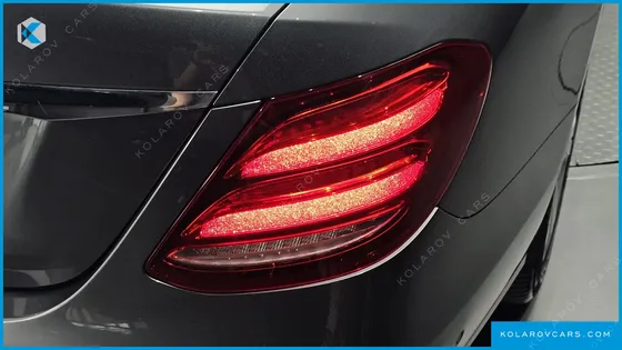 MERCEDES E-CLASS E200 AVANTGARDE