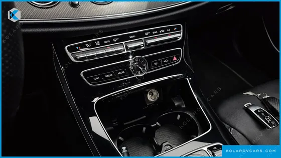 MERCEDES E-CLASS E200 AVANTGARDE