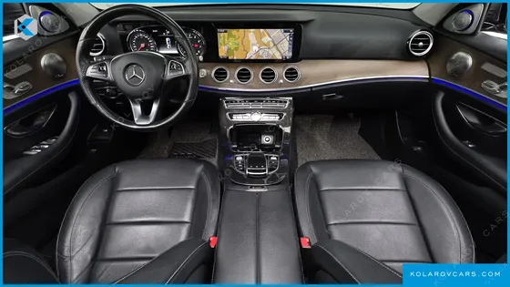 MERCEDES E-CLASS E300 4MATIC EXCLUSIVE